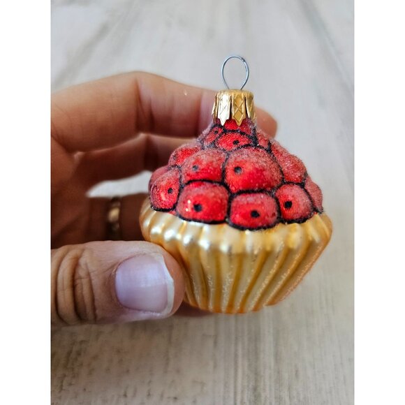 Vintage Columbia Apple basket glass ornament glitter cherries - Picture 2 of 8